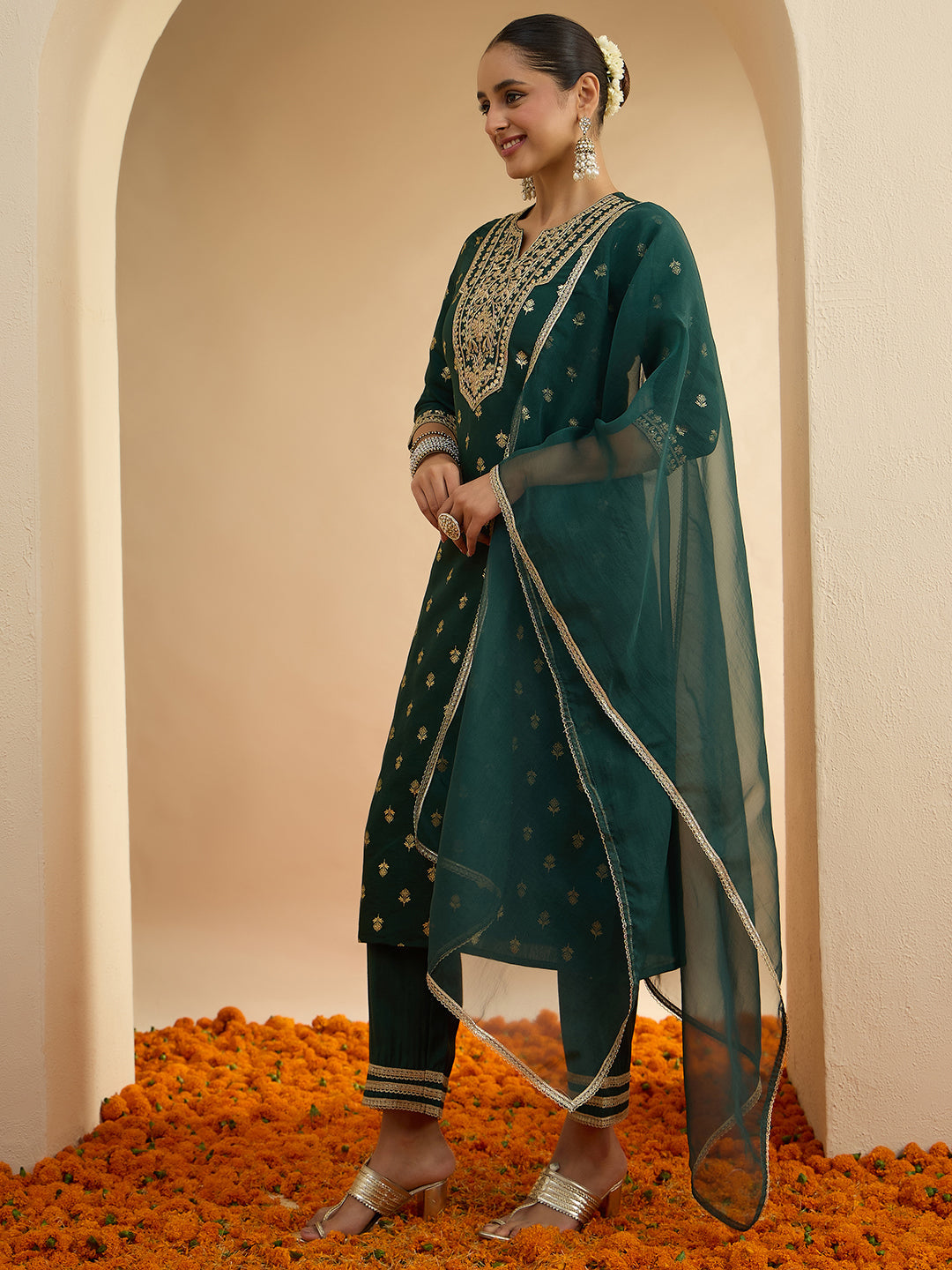 Janasya Women's Bottle Green Chanderi Silk Yoke Embroidered Foil Printed Straight Kurta Set