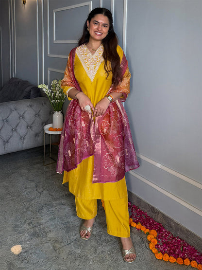 Janasya Women's Mustard Chanderi Silk Floral Embroidered Straight Kurta Set with Bandhani Printed Dupatta