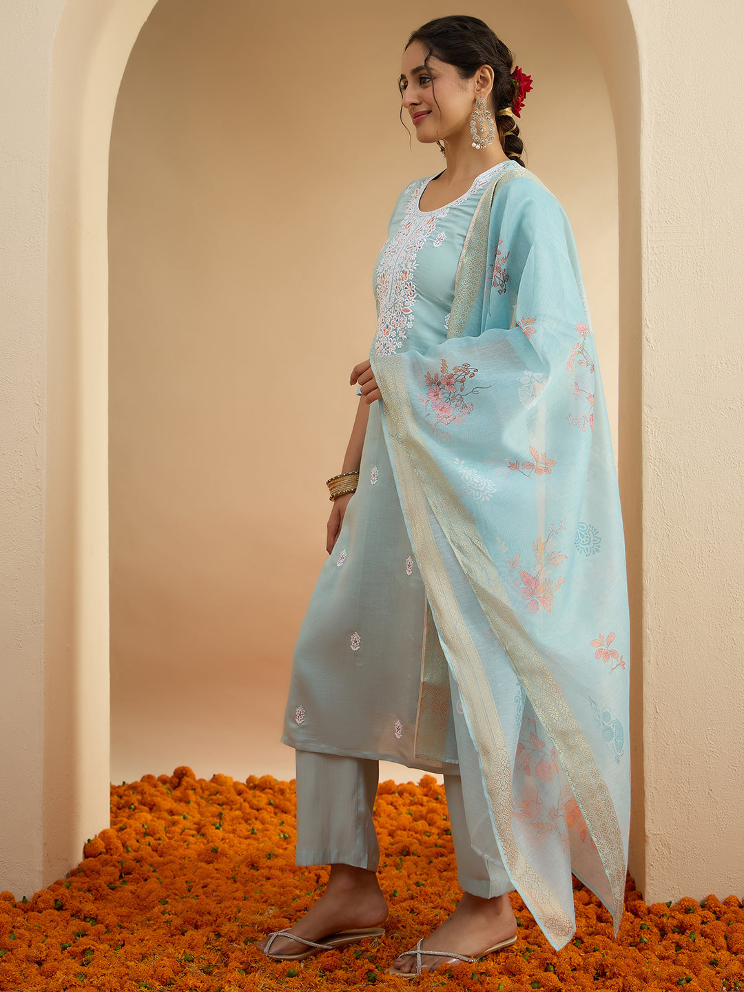 Janasya Women's Sky Blue Chanderi Yoke Embroidered Straight Kurta Set