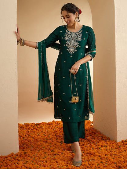 Janasya Women's Bottle Green Silk Blend Floral Zari Embroidered Straight Kurta Set