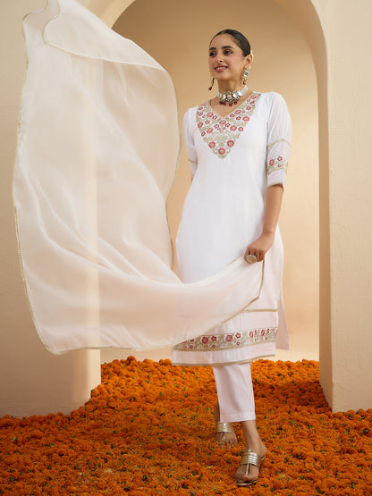 Janasya Women's White Chanderi Silk Floral Embroidered Straight Kurta Set