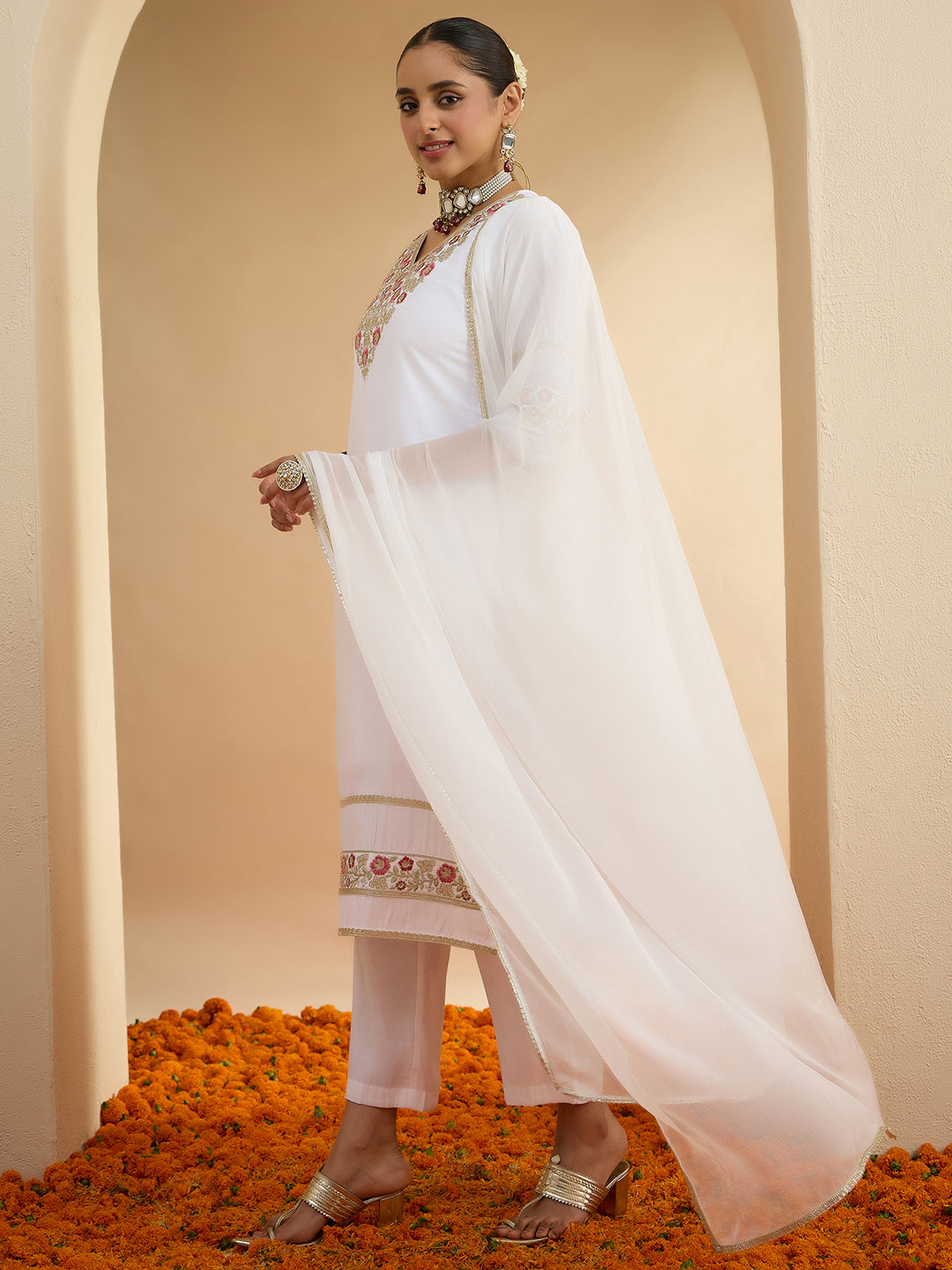 Janasya Women's White Chanderi Silk Floral Embroidered Straight Kurta Set