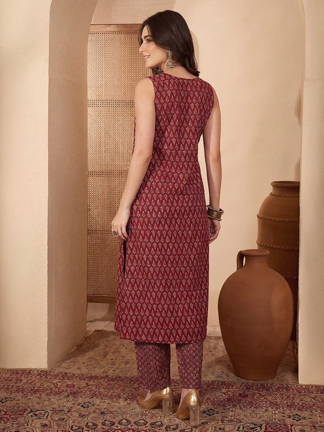 Janasya Women's Maroon Pure Cotton Ethnic Motifs Printed Straight Kurta Pant Set