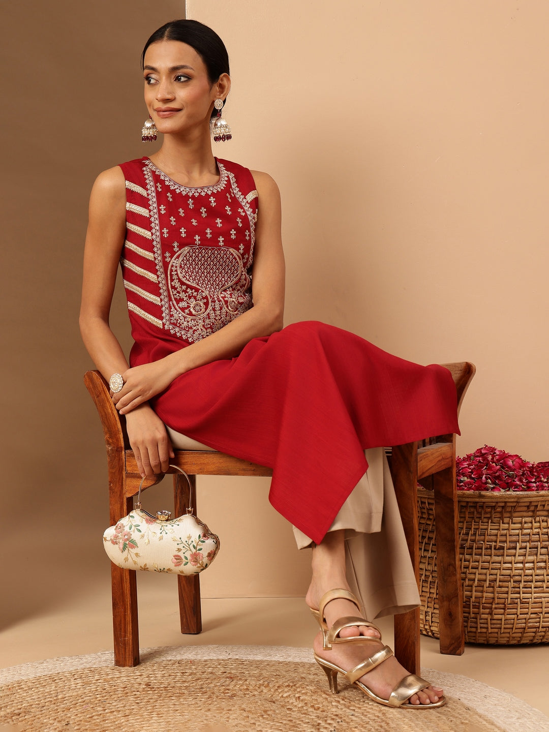 Janasya Women's Red Silk Blend Zari Embroidered Straight Kurta