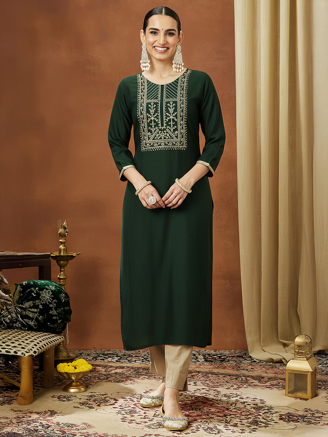 Janasya Women's Bottle Green Chanderi Silk Zari Yoke Embroidered Straight Kurta