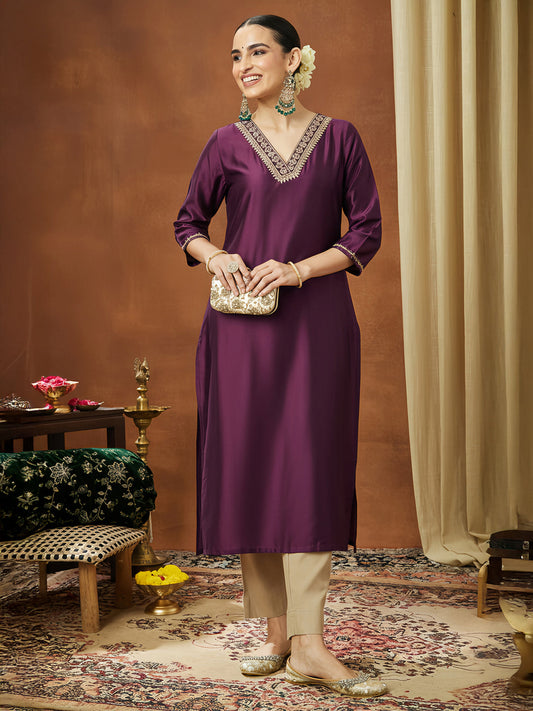 Janasya Women's Wine Chanderi Silk Embellished Straight Kurta