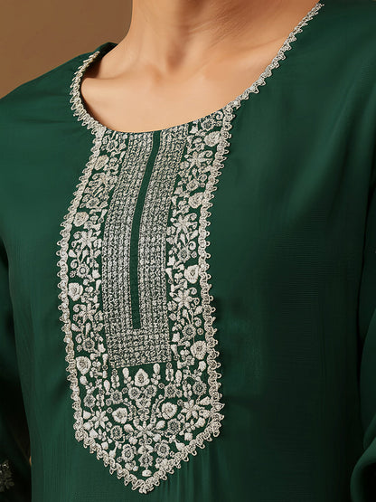 Janasya Women's Bottle Green Chanderi Silk Zari Embroidered Straight Kurta