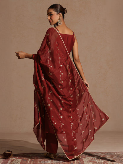 Janasya Women's Maroon Silk Blend Embellished Straight Kurta Set