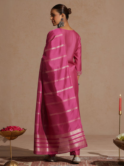 Janasya Women's Pink Silk Blend Embellished Foil Printed Straight Kurta Set
