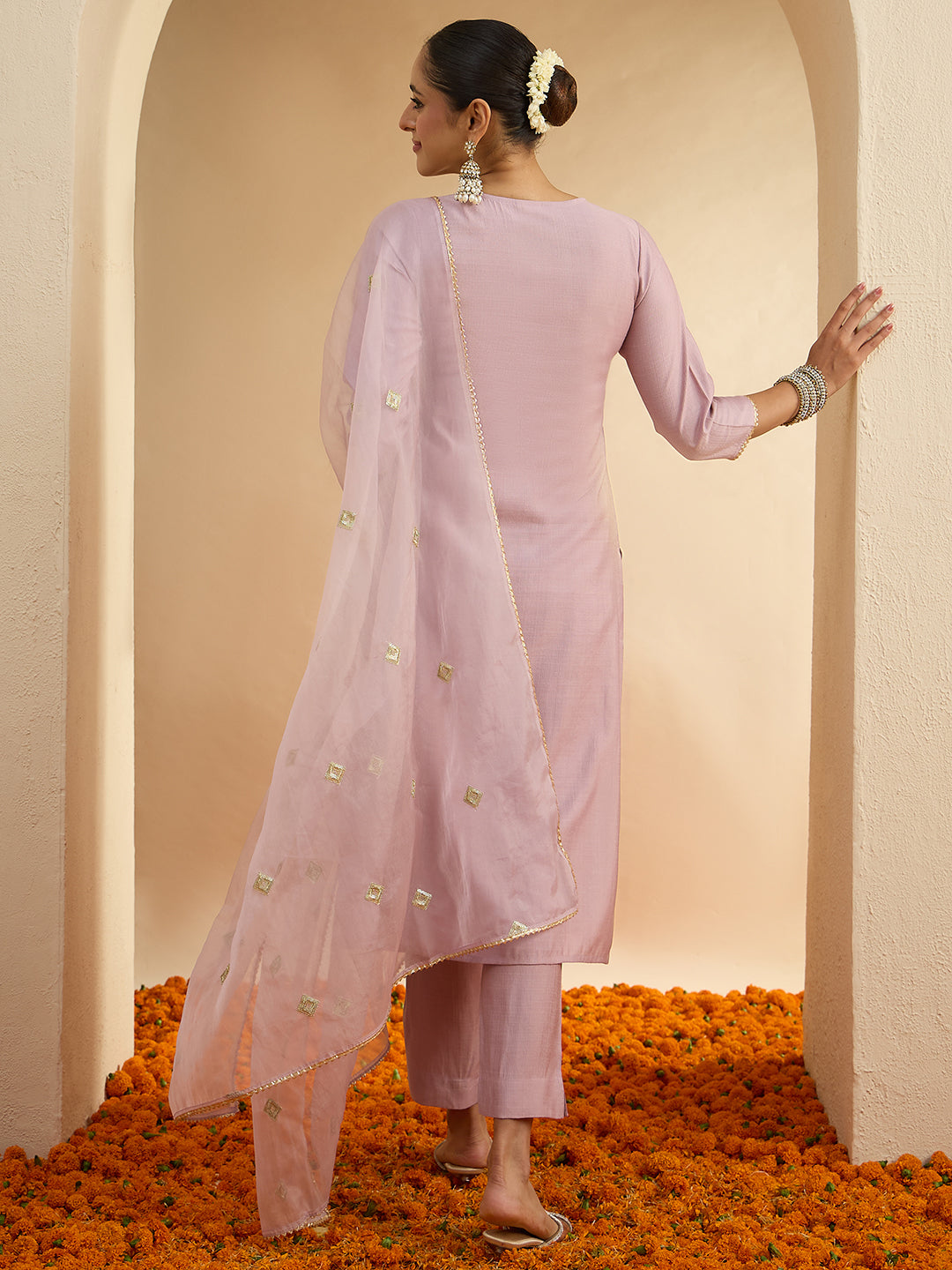 Janasya Women's Lavender Silk Blend Zari Yoke Design Straight Kurta Set