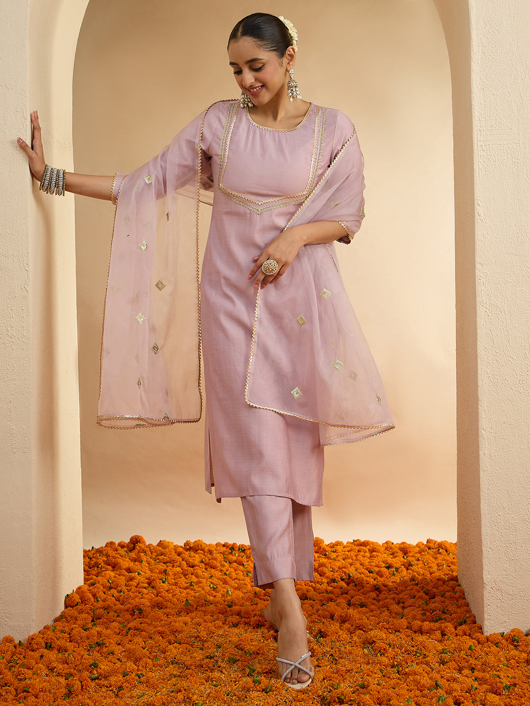 Janasya Women's Lavender Silk Blend Zari Yoke Design Straight Kurta Set