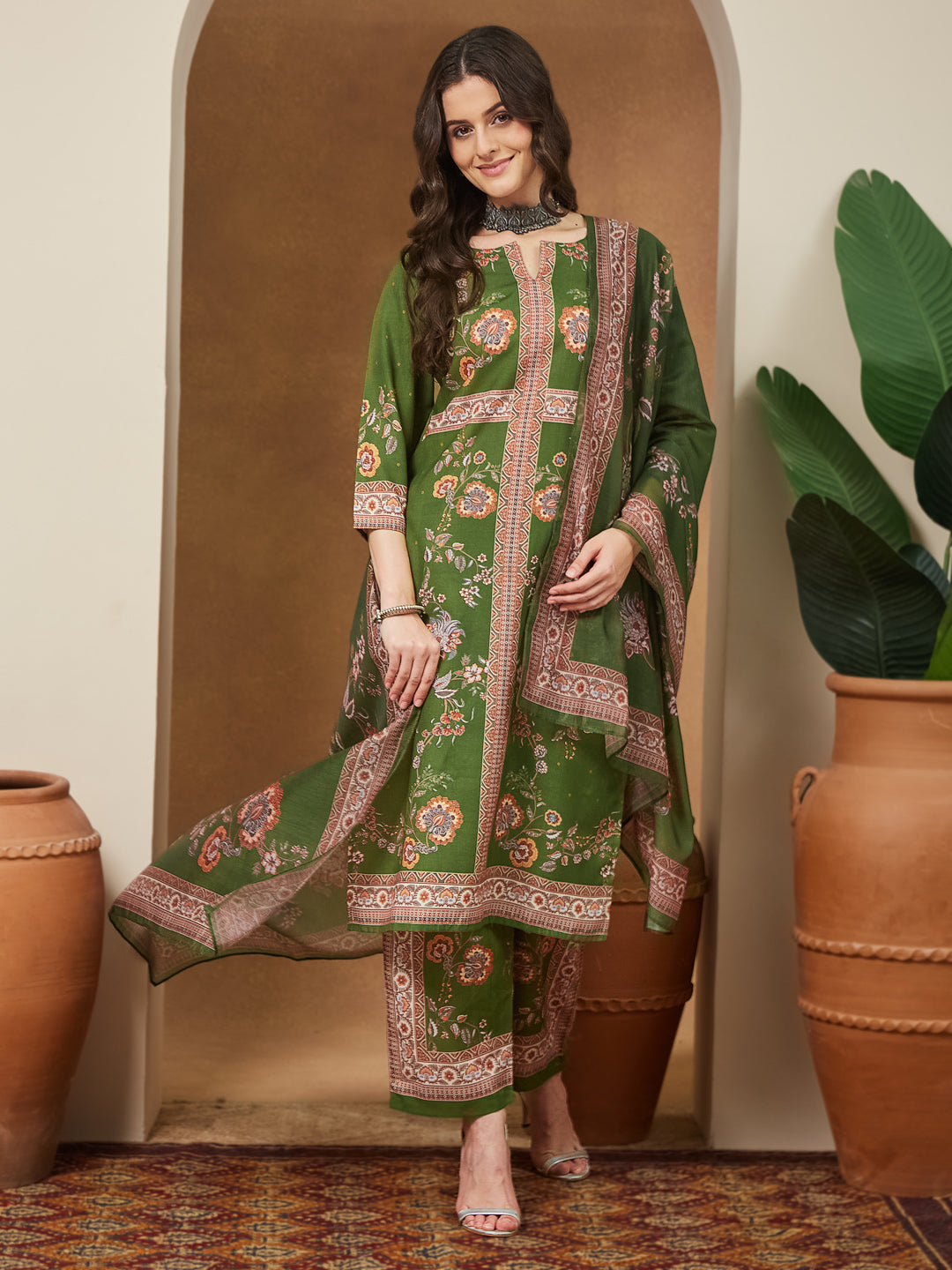 Janasya Women's Mehendi Green Cotton Blend Floral Printed Straight Kurta Set