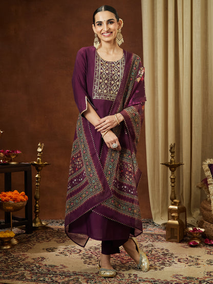Janasya Women's Wine Chanderi Silk Yoke Embroidered Straight Kurta Set