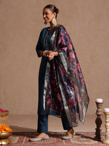Janasya Women's Teal Blue Cotton Blend Yoke Design Straight Kurta Set With Printed Dupatta