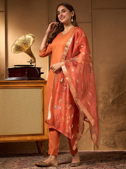 Janasya Women's Rust Cotton Blend Yoke Design Straight Kurta Set with Jacquard Dupatta