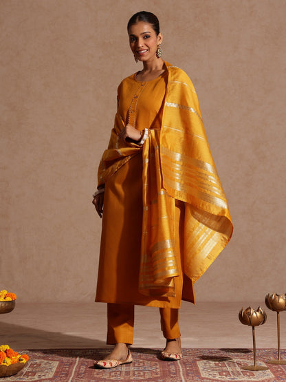 Janasya Women's Mustard Cotton Blend Yoke Design Straight Kurta Set