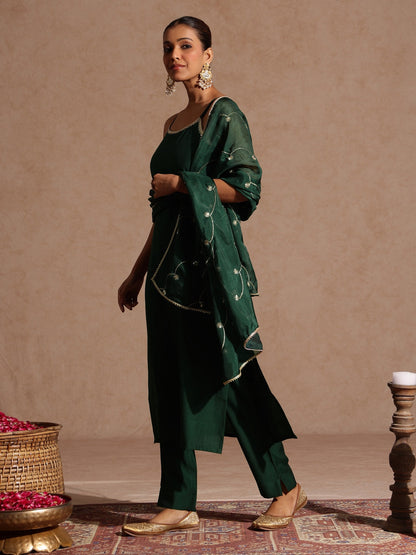 Janasya Women's Bottle Green Silk Blend Embellished Straight Kurta Set