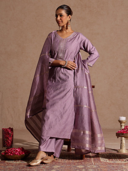Janasya Women's Lavender Silk Blend Embellished Straight Kurta Set