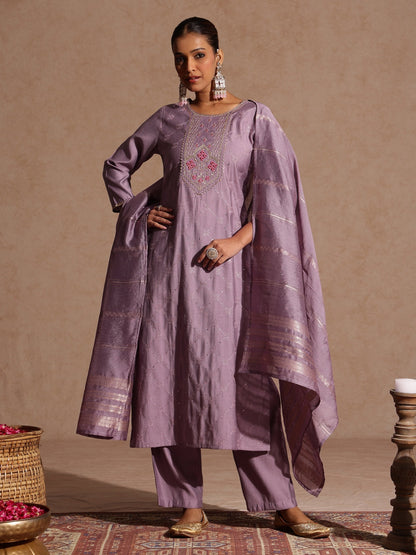 Janasya Women's Lavender Silk Blend Embellished Straight Kurta Set