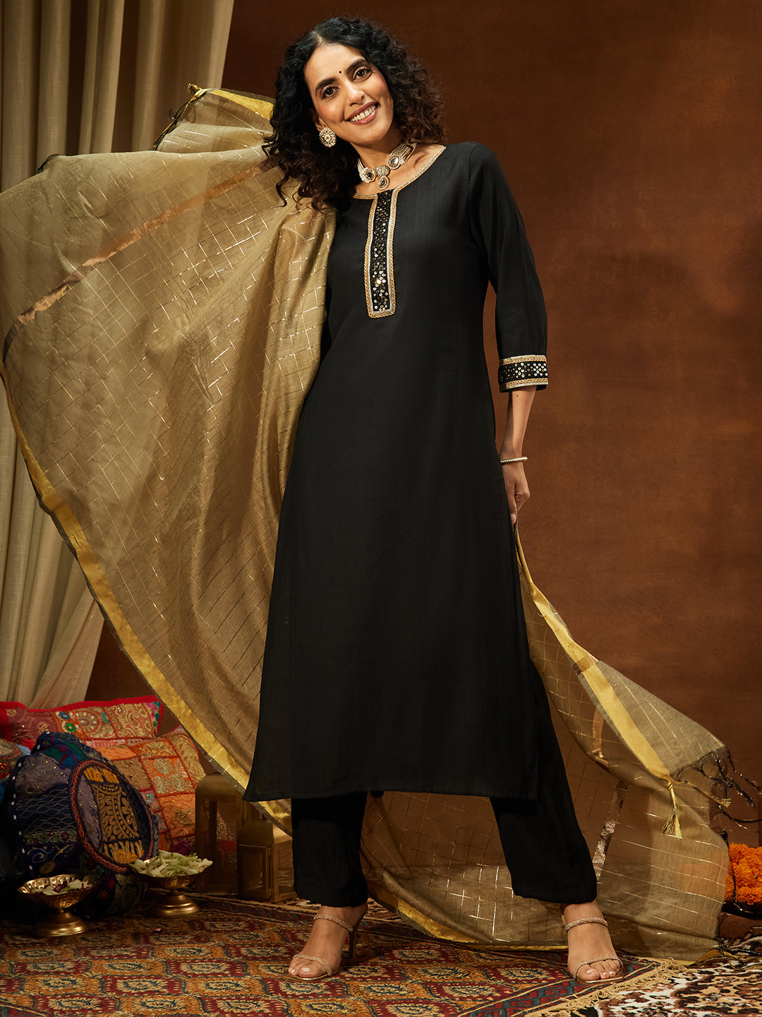 Janasya Women's Black Silk Blend Embellished Straight Kurta Set