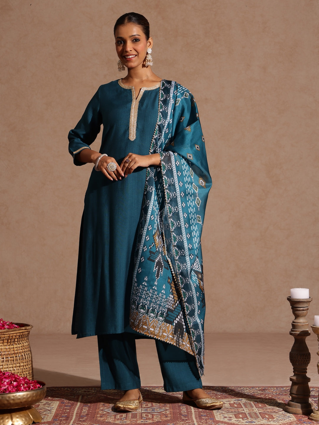 Janasya Women's Teal Blue Silk Blend Yoke Design Straight Kurta Set With Printed Jacquard Dupatta