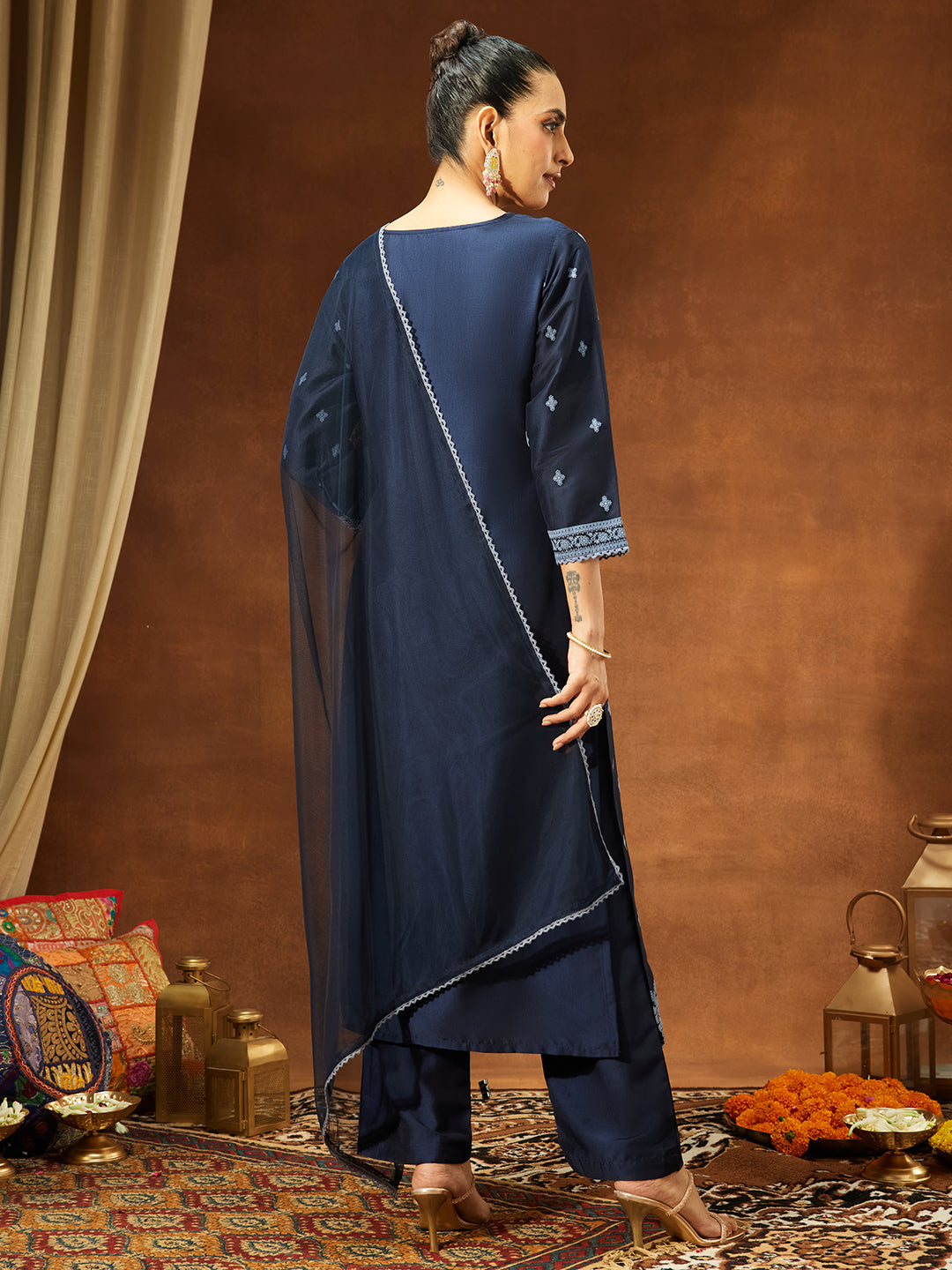 Janasya Women's Navy Blue Silk Blend Ethnic Printed Straight Kurta Set