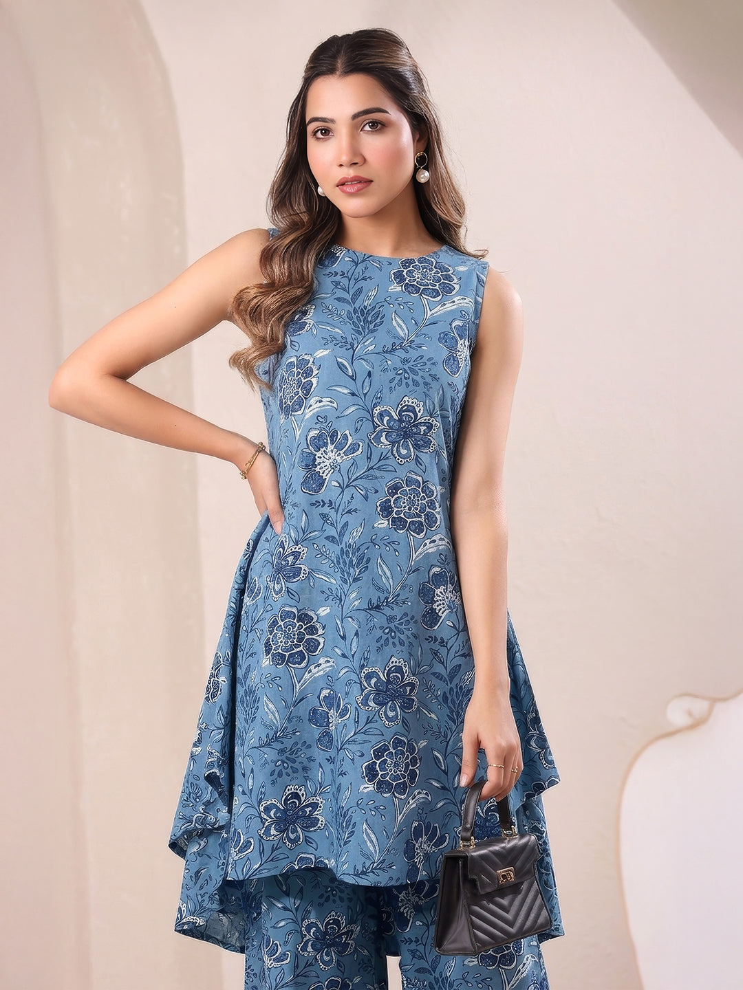 Janasya Women's Blue Pure Cotton Floral Printed A-Line Kurta with Culotte Pant Set