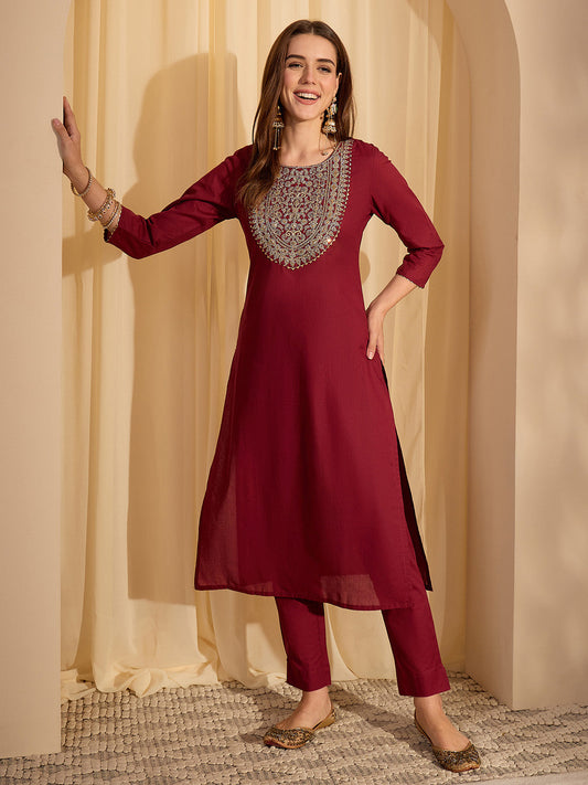 Janasya Women's Maroon Pure Cotton Zari Yoke Embroidered Straight Kurta With Pant Set
