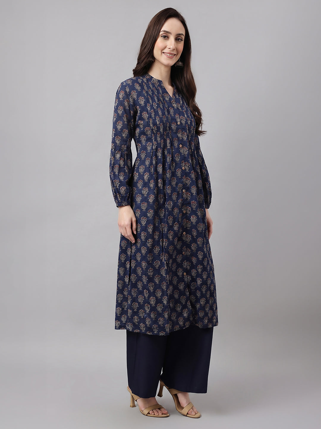 Janasya Women's Blue Pure Cotton Ethnic Motifs Printed Straight Kurta