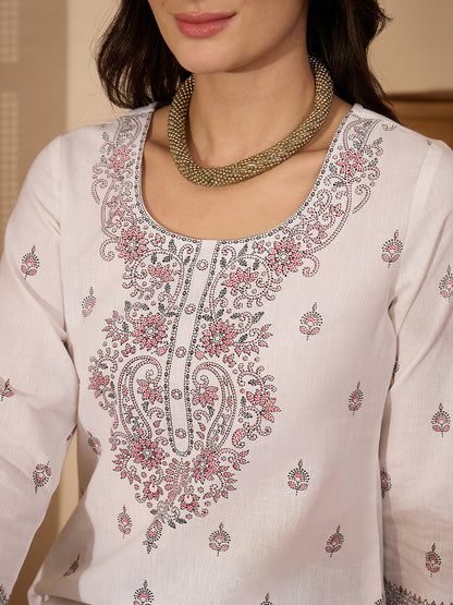 Janasya Women's Off White Pure Cotton Ethnic Motifs Printed Straight Kurta