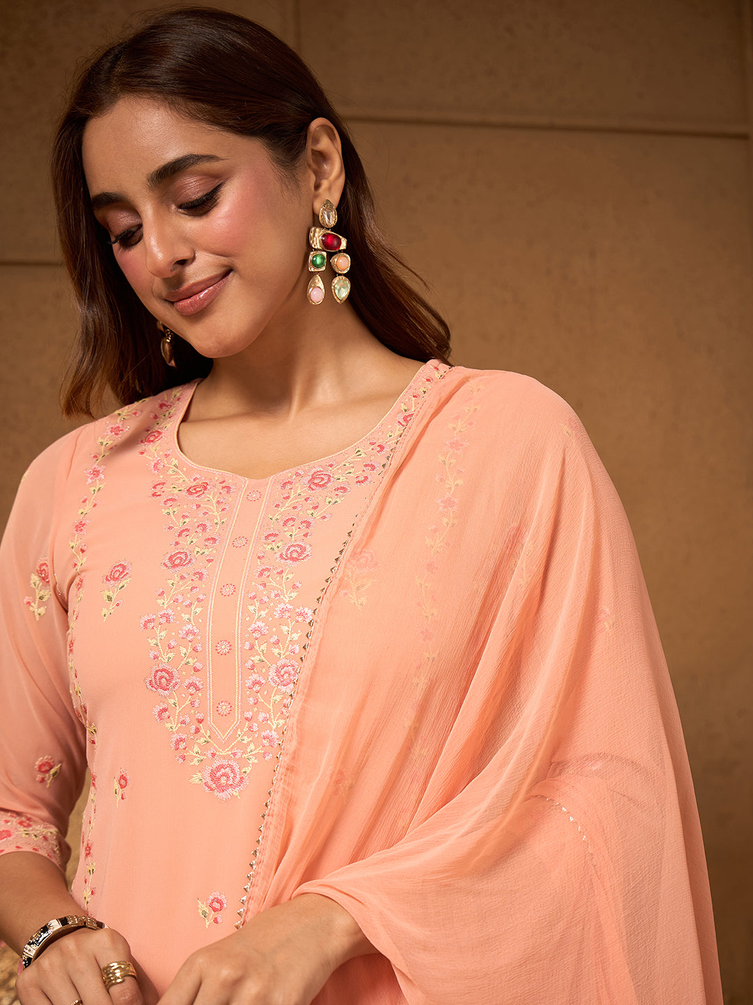 Janasya Women's Peach Georgette Floral Rubber Printed Straight Kurta Set with Solid Dupatta
