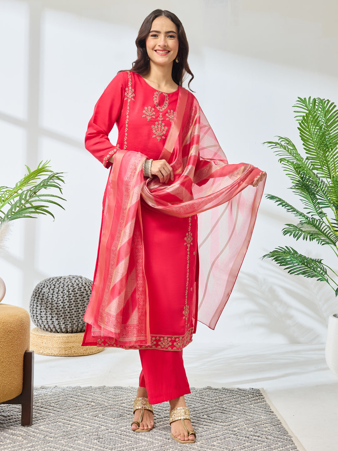 Janasya Women's Pink Silk Blend Embroidered Straight Kurta Set