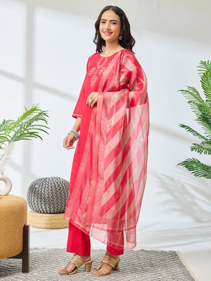 Janasya Women's Pink Silk Blend Embroidered Straight Kurta Set