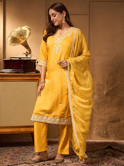 Janasya Women's Yellow Silk Blend Embroidered Straight Kurta Set