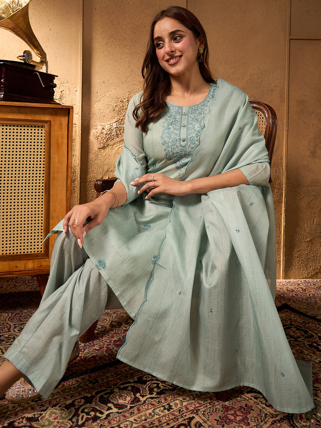 Janasya Women's Sage Green Cotton Blend Yoke Embroidered Straight Kurta Set