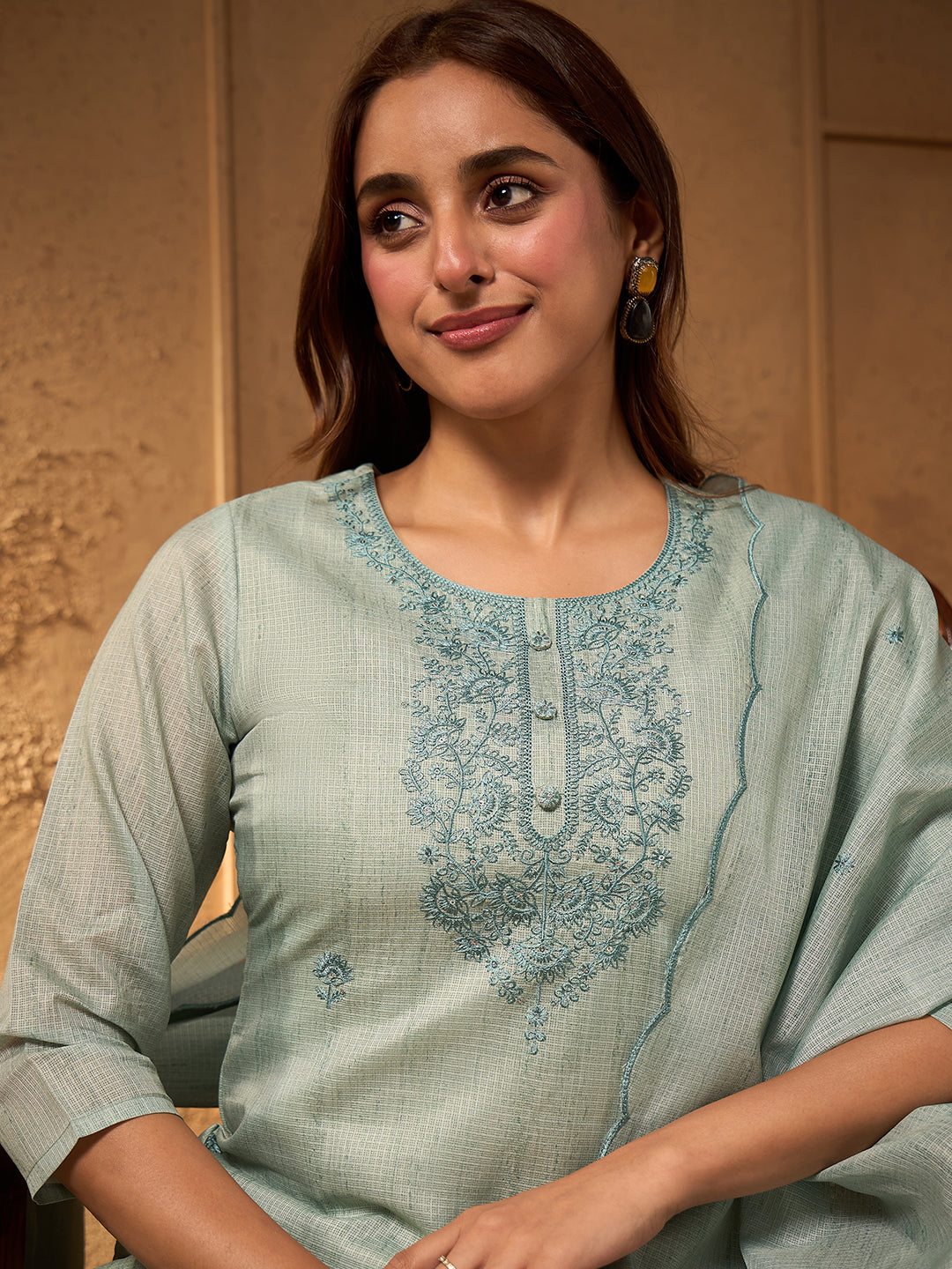 Janasya Women's Sage Green Cotton Blend Yoke Embroidered Straight Kurta Set