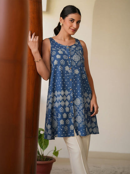 Janasya Women's Teal Blue Pure Cotton Bandhani Printed A-Line Tunic