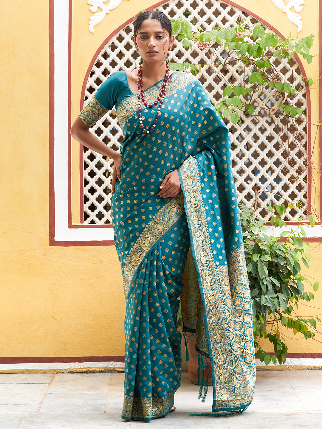 Teal Green Banarasi Silk Woven Ethnic Motifs Saree with Unstitched Blouse Piece