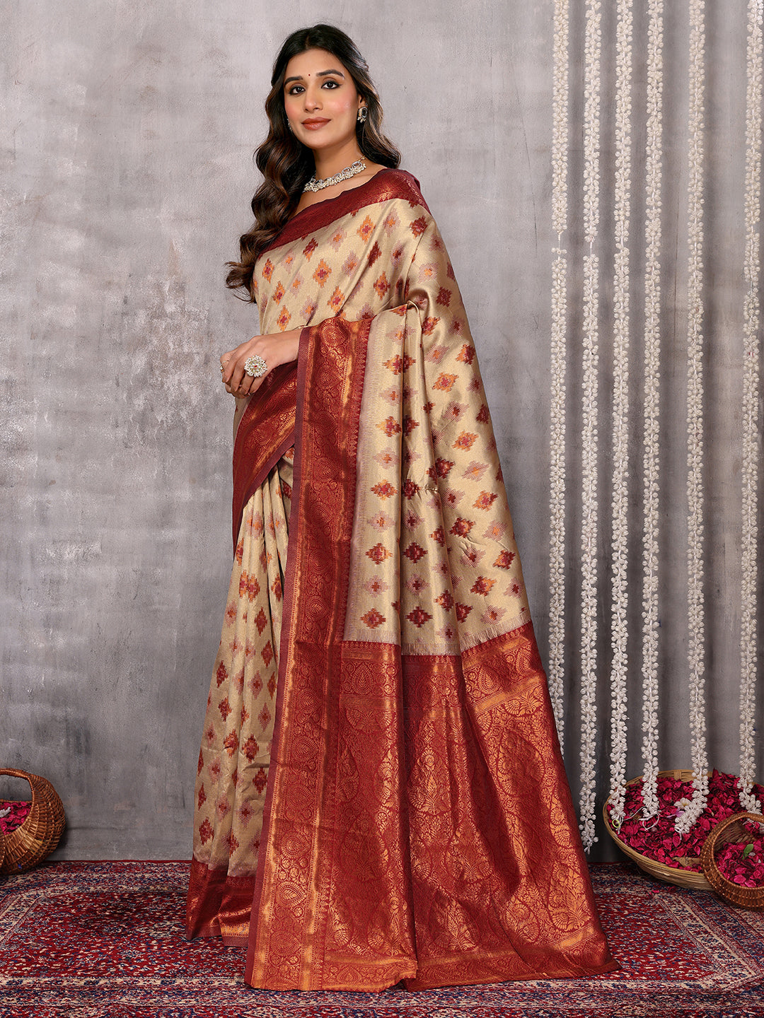 Beige Silk Blend Ethnic Motifs Woven Design Kanjivaram Saree with Blouse Piece