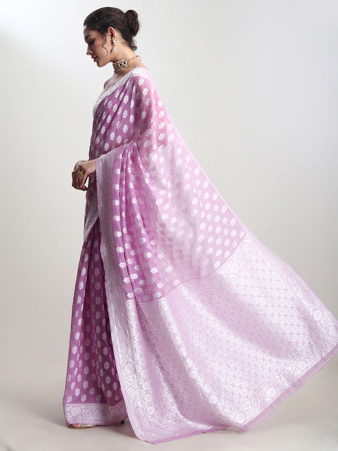 Janasya Women's Lavender Silk Blend Floral Woven Design Jacquard Saree with Blouse Piece