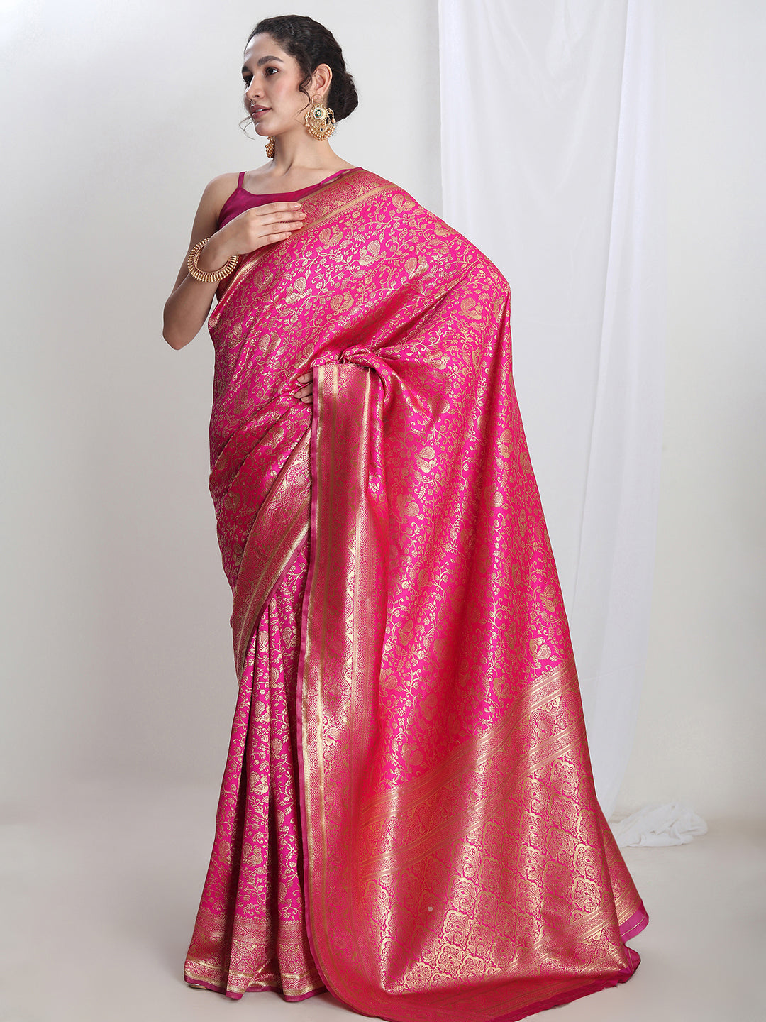 Janasya Women's Pink Silk Blend Floral Woven Design Jacquard Saree with Blouse Piece