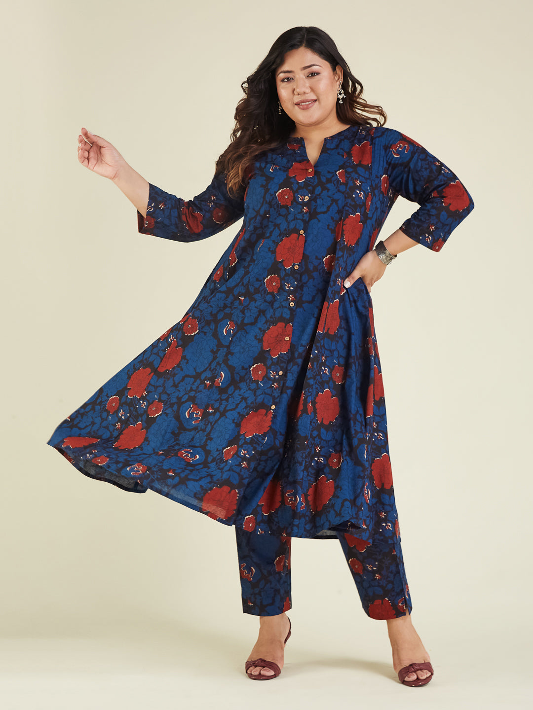 Janasya Women's Plus Size Navy Blue Pure Cotton Floral Printed A-line Kurta Pant Set