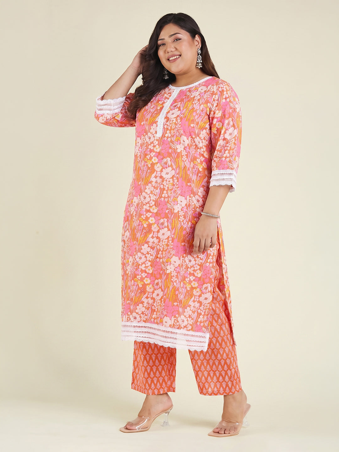 Janasya Women's Plus Size Orange Pure Cotton Floral Printed Straight Kurta With Pant Set