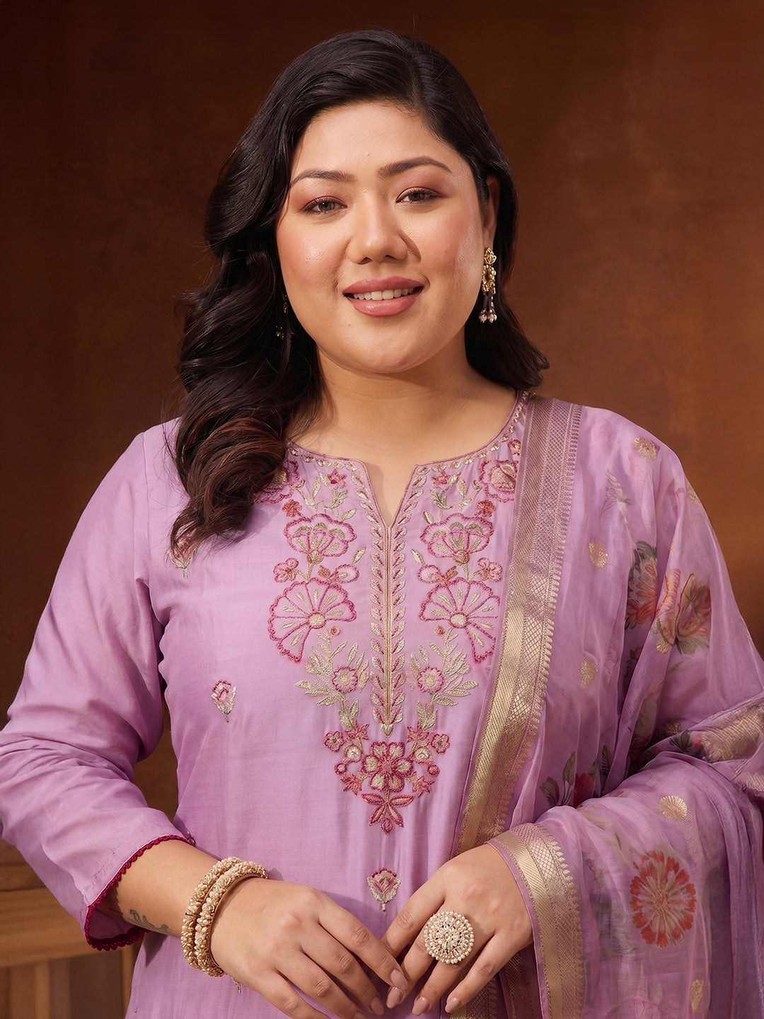 Janasya Women's Plus Size Lavender Chanderi Silk Floral Embroidered Straight Kurta Set