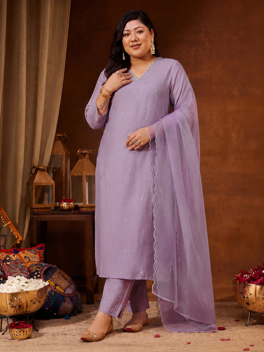 Janasya Women's Plus Size Lavender Silk Blend Embroidered Straight Kurta Set