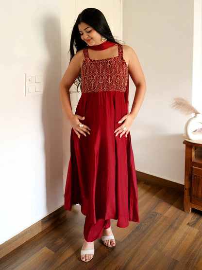 Janasya Women's Maroon Chanderi Silk Zari Embroiderd A-line Kurta Set